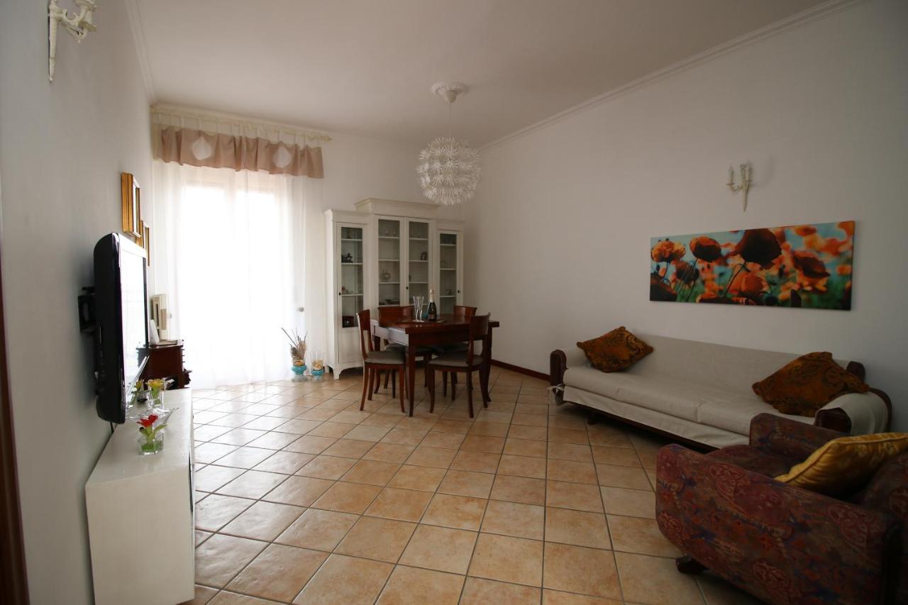 Sibilla Appartamento Naples Luaran gambar