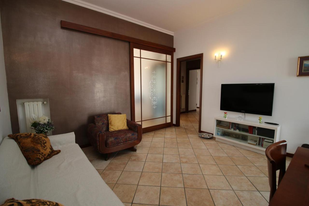 Sibilla Appartamento Naples Luaran gambar