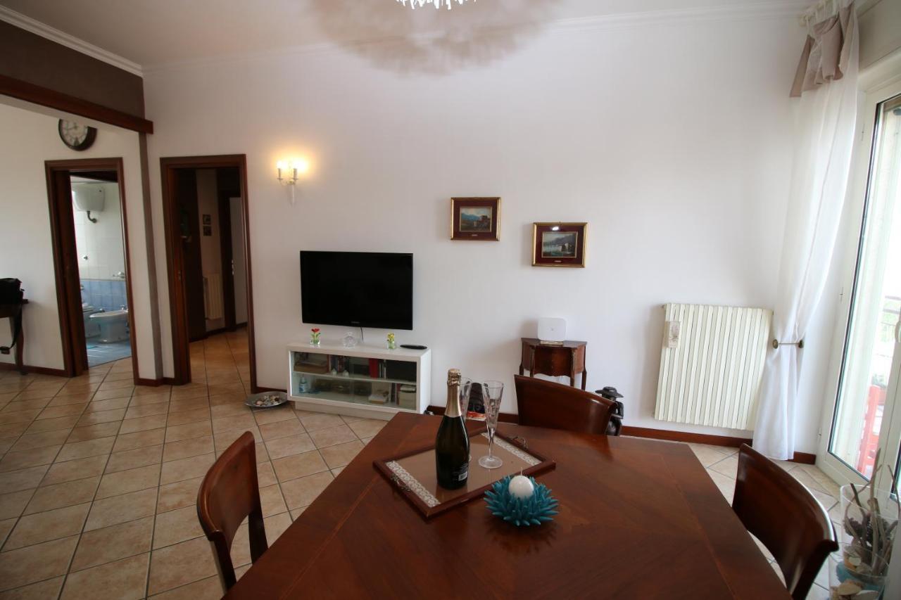 Sibilla Appartamento Naples Luaran gambar
